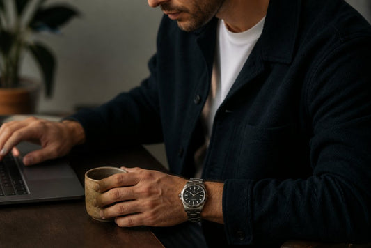 Wearing Luxury Watches With Casual Clothes: A 2026 Guide